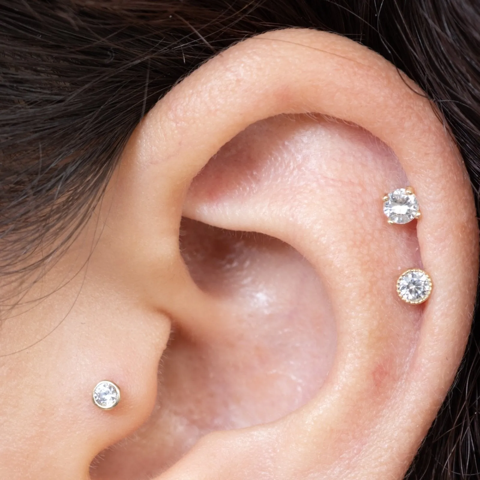 14K Gold Cz Bezel Tragus Cartilage Conch Helix Internally threaded Flat Back Labret Earring Stud