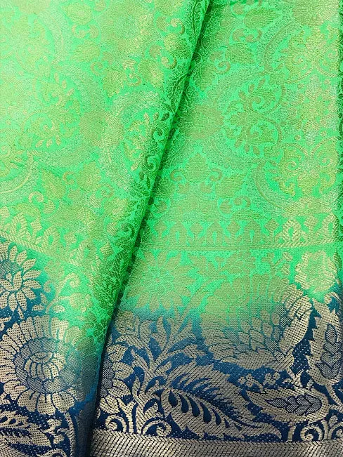 Fabulous Light Green Color Banarasi Soft Silk Saree With Contrast Pallu