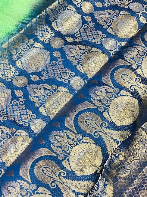 Fabulous Light Green Color Banarasi Soft Silk Saree With Contrast Pallu