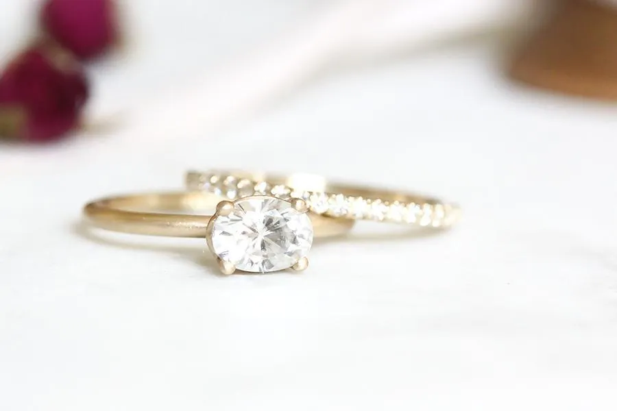 Isara Moissanite Ring