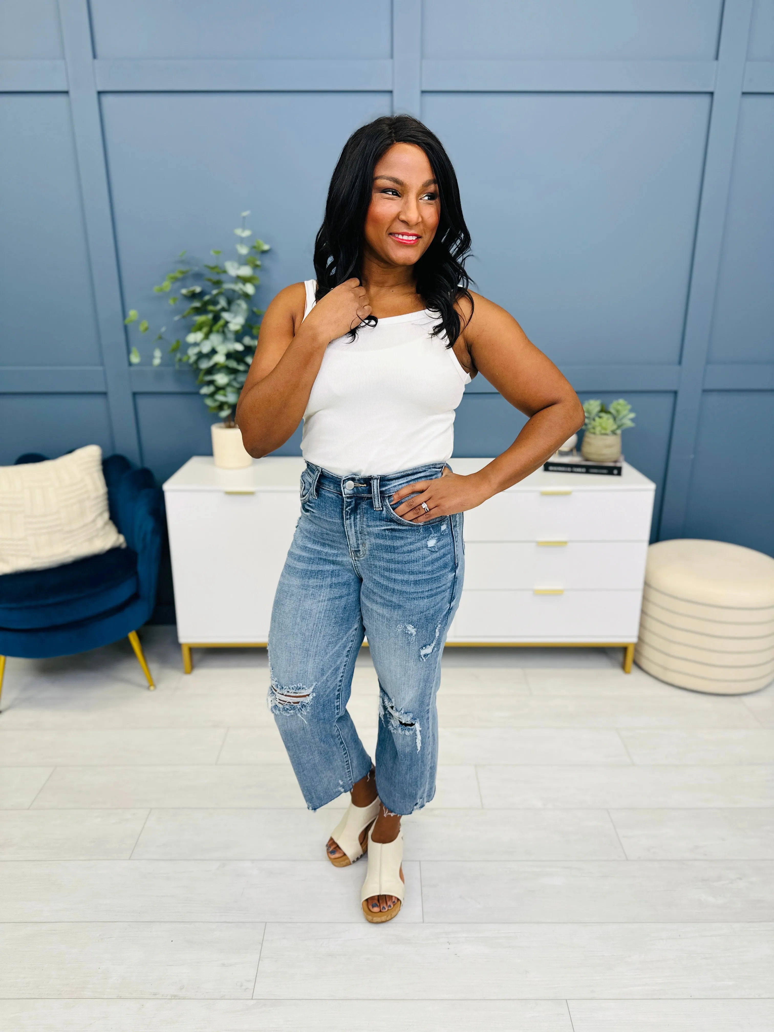 Judy Blue REG/CURVY Crop You Out Wide Leg Cropped Jeans