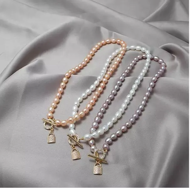 Lock Freshwater Pearls Necklace