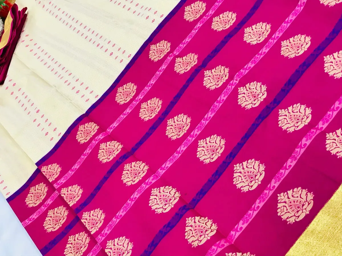 Marvelous Kanchi Silk Saree In Archaic Ivory With Pink Border - SILKMARK CERTIFIED