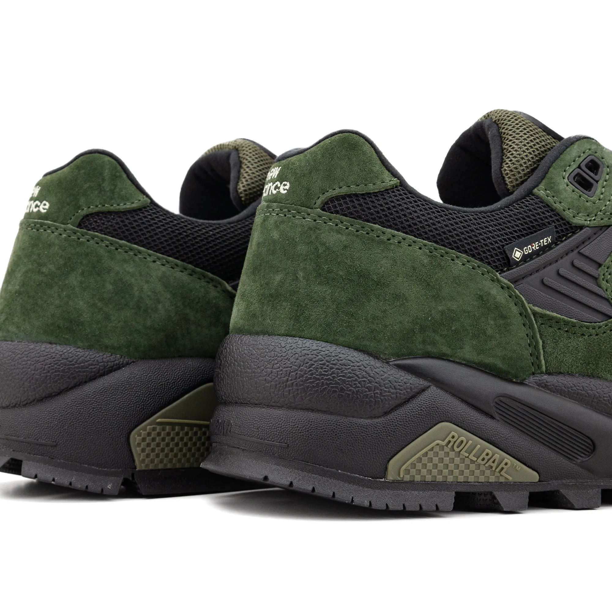 New Balance 580 GORE-TEX Kombu Green MT580RBL