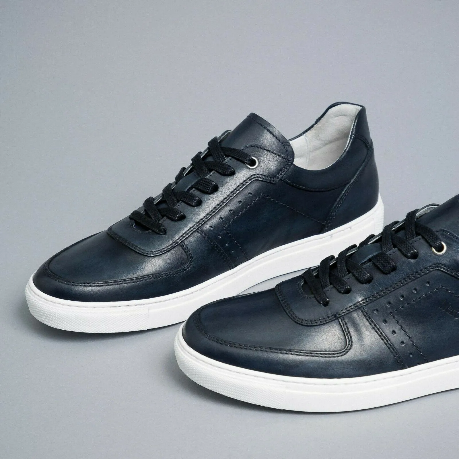 Scarpe da Uomo NEROGIARDINI - Art. E001541U 200 Sneakers blu casual