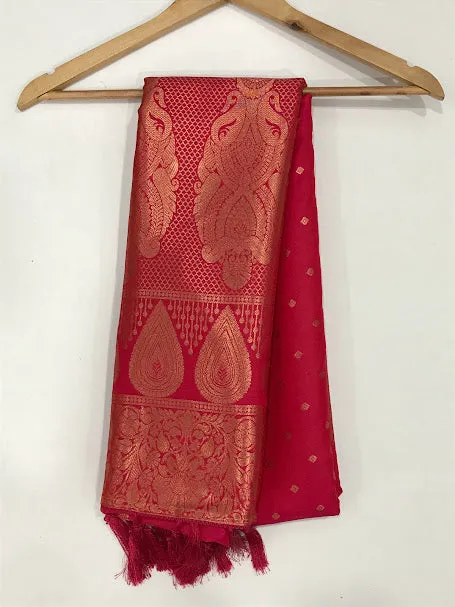 Stunning Pink color Soft Silk Saree And Rich Pallu With Fancy Tassels For Women