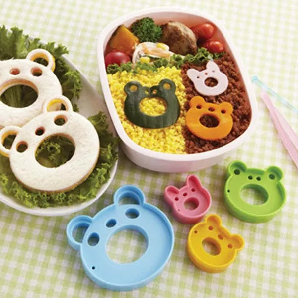 Surprise! Animal Food Cutter Set