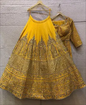 WEDDING-HALDI-CEREMONY-YELLOW-SILK-LEHENGA